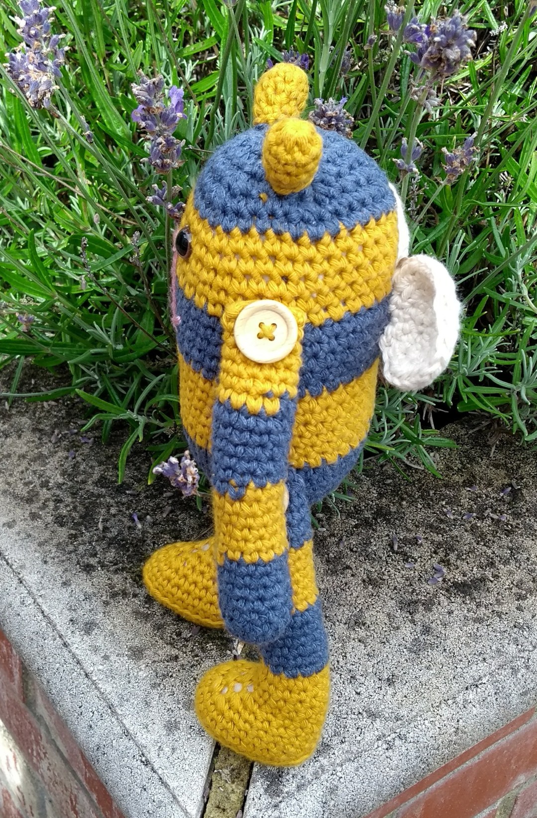 Bumble - crochet pattern